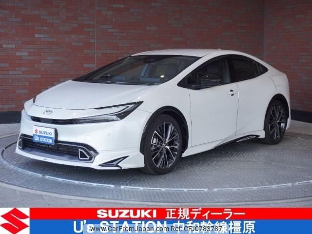 toyota prius 2023 quick_quick_6AA-MXWH60_MXWH60-4047766 image 1