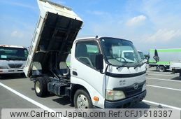hino dutro 2010 CFJ1518387