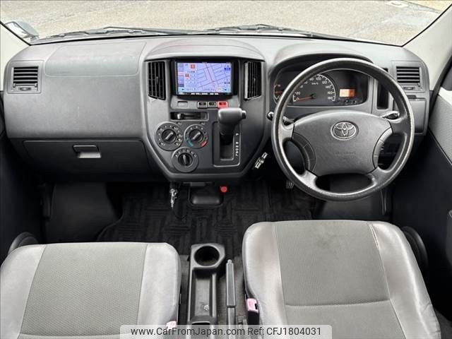 toyota townace-van 2011 CFJ1804031 image 2