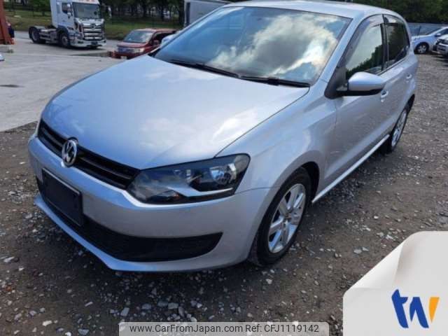 volkswagen polo 2014 -VOLKSWAGEN--VW Polo DBA-6RCBZ--WVWZZZ6RZEU043221---VOLKSWAGEN--VW Polo DBA-6RCBZ--WVWZZZ6RZEU043221- image 1