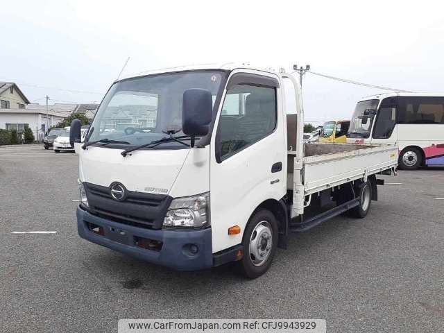 hino dutro 2017 -HINO--Hino Dutoro TPG-XZC710M--XZC710M-0003324---HINO--Hino Dutoro TPG-XZC710M--XZC710M-0003324- image 1