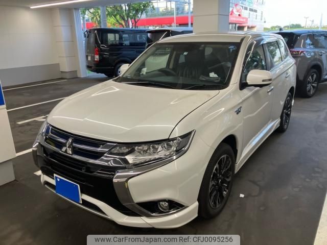 mitsubishi outlander-phev 2015 -MITSUBISHI--Outlander PHEV DLA-GG2W--GG2W-0303410---MITSUBISHI--Outlander PHEV DLA-GG2W--GG2W-0303410- image 2