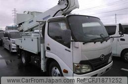 hino dutro 2012 CFJ1871252