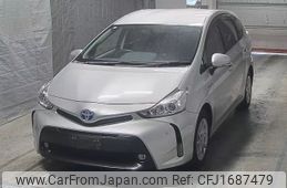 toyota prius-α 2015 CFJ1687479