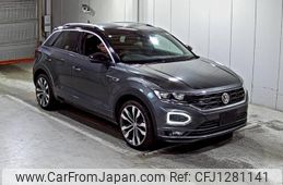 volkswagen volkswagen-others 2020 -VOLKSWAGEN--VW T-Roc A1DFF-WVGZZZA1ZLV137195---VOLKSWAGEN--VW T-Roc A1DFF-WVGZZZA1ZLV137195-