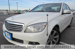 mercedes-benz c-class 2010 REALMOTOR_Y2024120373F-21