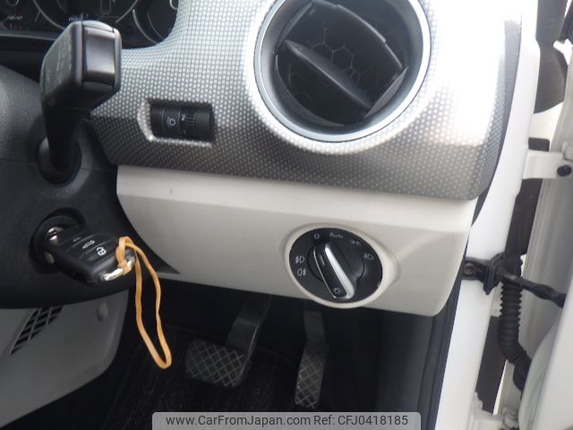 volkswagen up 2018 NIKYO_SK91019 image 2