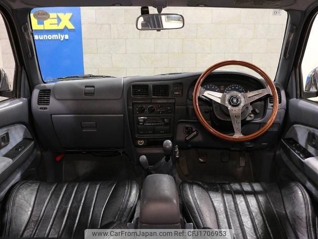 toyota hilux-sports-pick-up 1998 CFJ1706953 image 2