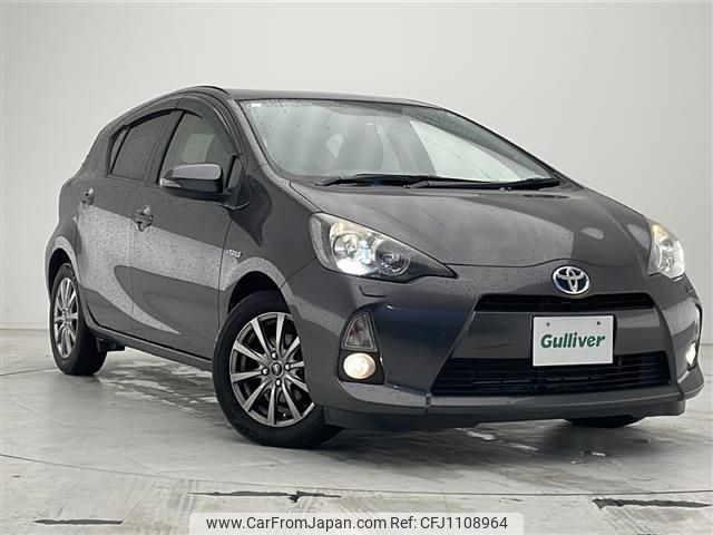 toyota aqua 2013 -TOYOTA--AQUA DAA-NHP10--NHP10-6129057---TOYOTA--AQUA DAA-NHP10--NHP10-6129057- image 1