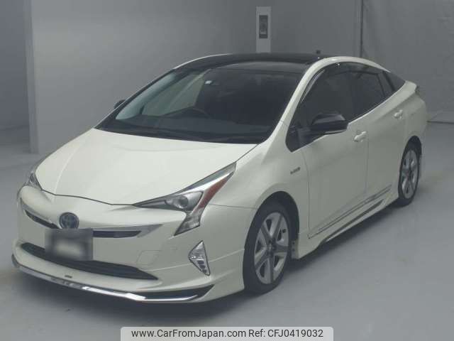 toyota prius 2017 -TOYOTA--Prius DAA-ZVW50--ZVW50-8076892---TOYOTA--Prius DAA-ZVW50--ZVW50-8076892- image 1