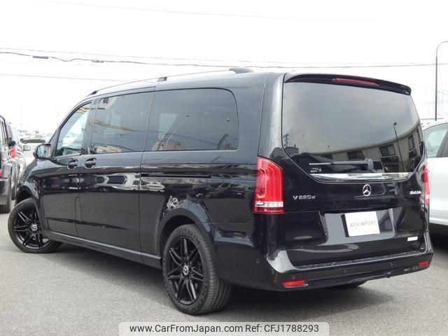 mercedes-benz v-class 2023 CFJ1788293 image 2