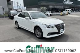 toyota crown 2015 -TOYOTA--Crown DAA-AWS211--AWS211-6004289---TOYOTA--Crown DAA-AWS211--AWS211-6004289-
