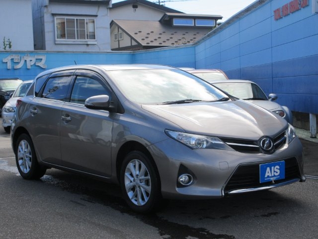 car_7def4468-e6d5-4c80-8012-