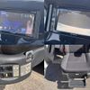 nissan serena 2017 CFJ1853845 image 5