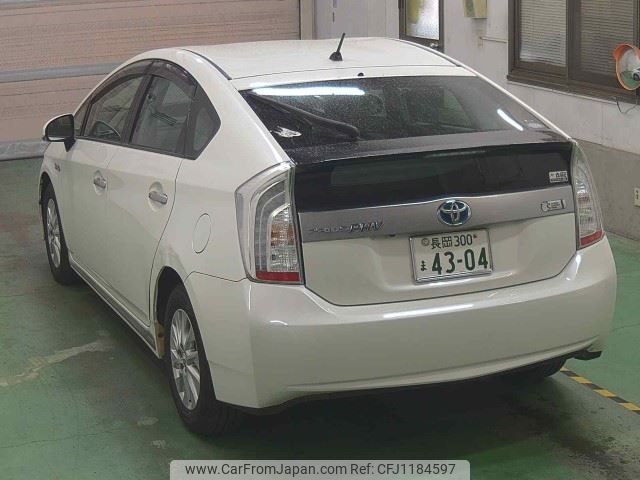 toyota prius-phv 2015 -TOYOTA 【長岡 300ﾏ4304】--Prius PHV ZVW35--3071855---TOYOTA 【長岡 300ﾏ4304】--Prius PHV ZVW35--3071855- image 2