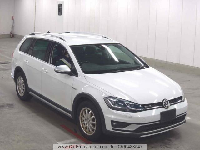 volkswagen golf-alltrack 2017 quick_quick_ABA-AUCJSF_WVWZZZAUZHP792625 image 1