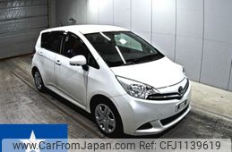 toyota ractis 2012 -TOYOTA--Ractis NCP120--NCP120-2044033---TOYOTA--Ractis NCP120--NCP120-2044033-