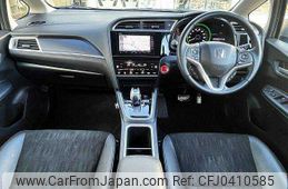 honda fit-shuttle 2020 504928-925684