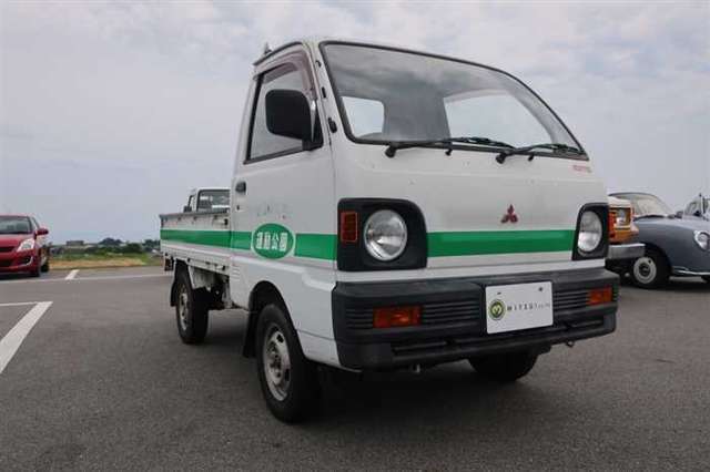 mitsubishi minicab-truck 1993 180605171009 image 1