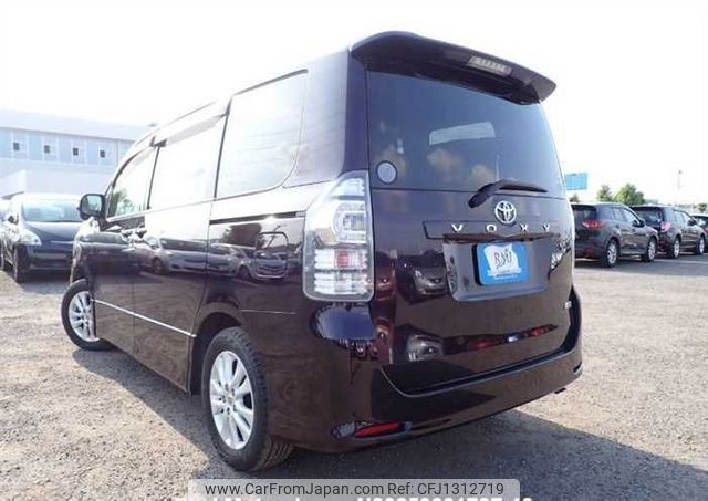 toyota voxy 2012 646828-N2025060178F-10 image 2