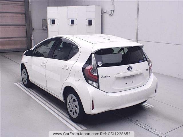 toyota aqua 2018 -TOYOTA--AQUA NHP10-6714501---TOYOTA--AQUA NHP10-6714501- image 2