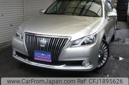 toyota crown-majesta 2016 CFJ1895626