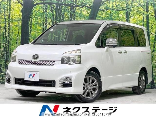 toyota voxy 2011 -TOYOTA--Voxy DBA-ZRR70W--ZRR70-0400444---TOYOTA--Voxy DBA-ZRR70W--ZRR70-0400444- image 1