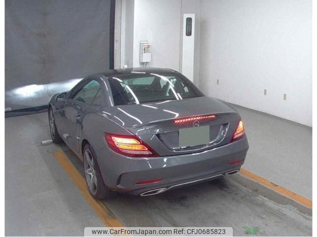 mercedes-benz slc 2018 quick_quick_DBA-172431_WDD1724312F155227 image 2