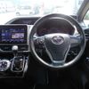 toyota voxy 2020 quick_quick_ZRR80W_ZRR80-0640807 image 19