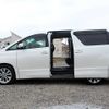 toyota vellfire 2009 F00689 image 11