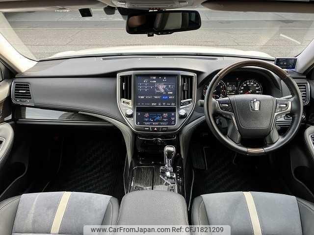 toyota crown 2016 CFJ1821209 image 2