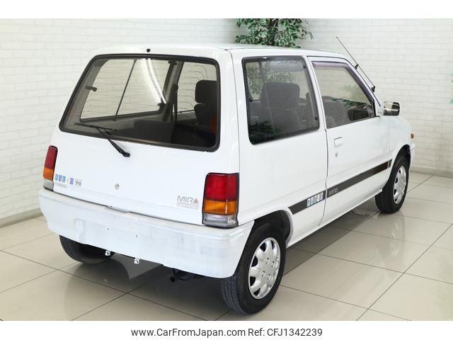 daihatsu mira 1990 quick_quick_L70V_L70V-861492 image 2