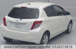 toyota vitz 2012 TE567