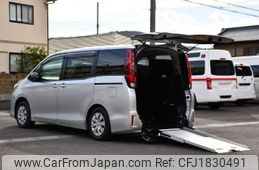 toyota noah 2016 CFJ1830491