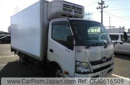 hino dutro 2015 -HINO--Hino Dutoro XZU775M-0002126---HINO--Hino Dutoro XZU775M-0002126-