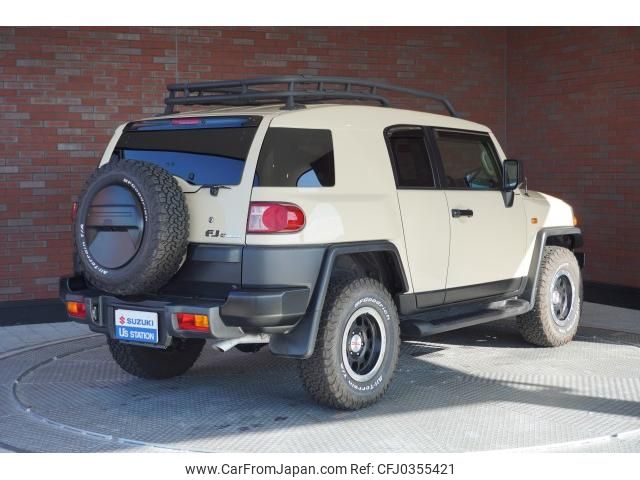 toyota fj-cruiser 2017 quick_quick_CBA-GSJ15W_GSJ15-0136781 image 2