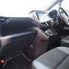 toyota noah 2018 GOO_JP_700100243030230304004 image 27