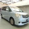toyota noah 2010 CFJ1603400 image 1