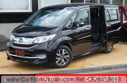 honda-stepwagon-spada-2016-15515-car_7e5f8e55-cdf1-4304-9c9f-9779b47f1dd2