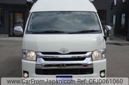 toyota hiace-van 2018 GOO_JP_700120021230240731001