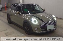 mini mini-others 2018 quick_quick_DBA-XU15M_WMWXU72040TE35692