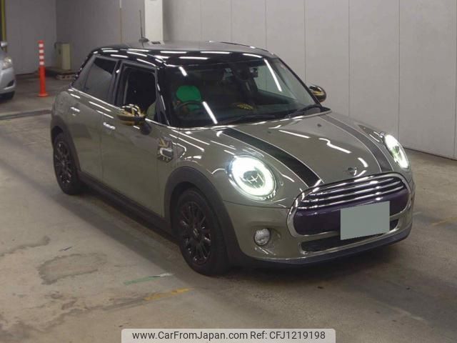 mini mini-others 2018 quick_quick_DBA-XU15M_WMWXU72040TE35692 image 1
