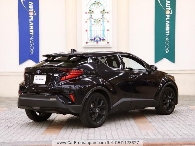 toyota c-hr 2021 quick_quick_6AA-ZYX11_ZYX11-2045899 image 2