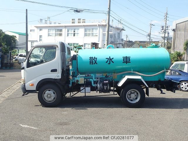 hino dutro 2010 24941307 image 2