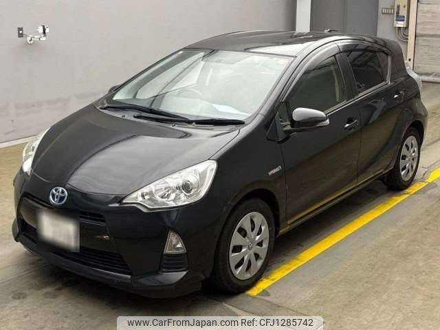 toyota aqua 2014 -TOYOTA 【川崎 531ﾃ 202】--AQUA DAA-NHP10--NHP10-2302421---TOYOTA 【川崎 531ﾃ 202】--AQUA DAA-NHP10--NHP10-2302421- image 1