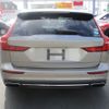 volvo v60 2018 CFJ1871746 image 8
