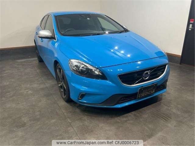 volvo v40 2013 -VOLVO--Volvo V40 MB5204T--YV1MV6350E2079197---VOLVO--Volvo V40 MB5204T--YV1MV6350E2079197- image 2