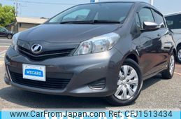 toyota vitz 2011 CFJ1513434