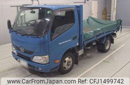 toyota dyna-truck 2013 CFJ1499742