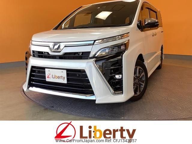 toyota voxy 2020 quick_quick_ZRR80W_ZRR80-0598672 image 1